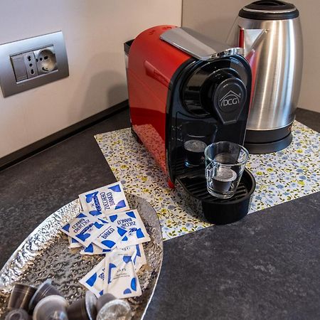 350 M Da Ospedale Maggiore L Parcheggio Prive L Rooms Parma Exteriör bild