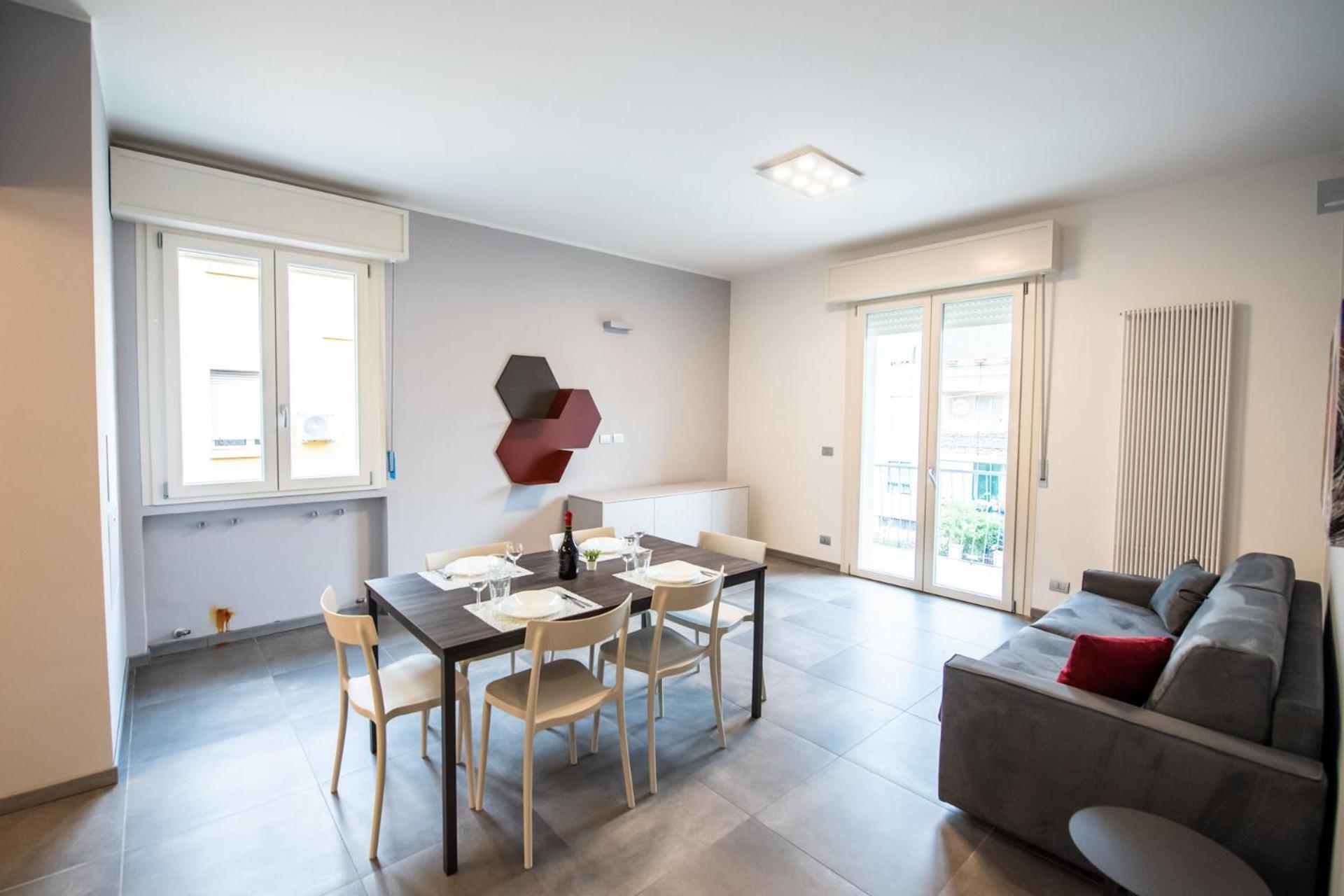 350 M Da Ospedale Maggiore L Parcheggio Prive L Rooms Parma Exteriör bild