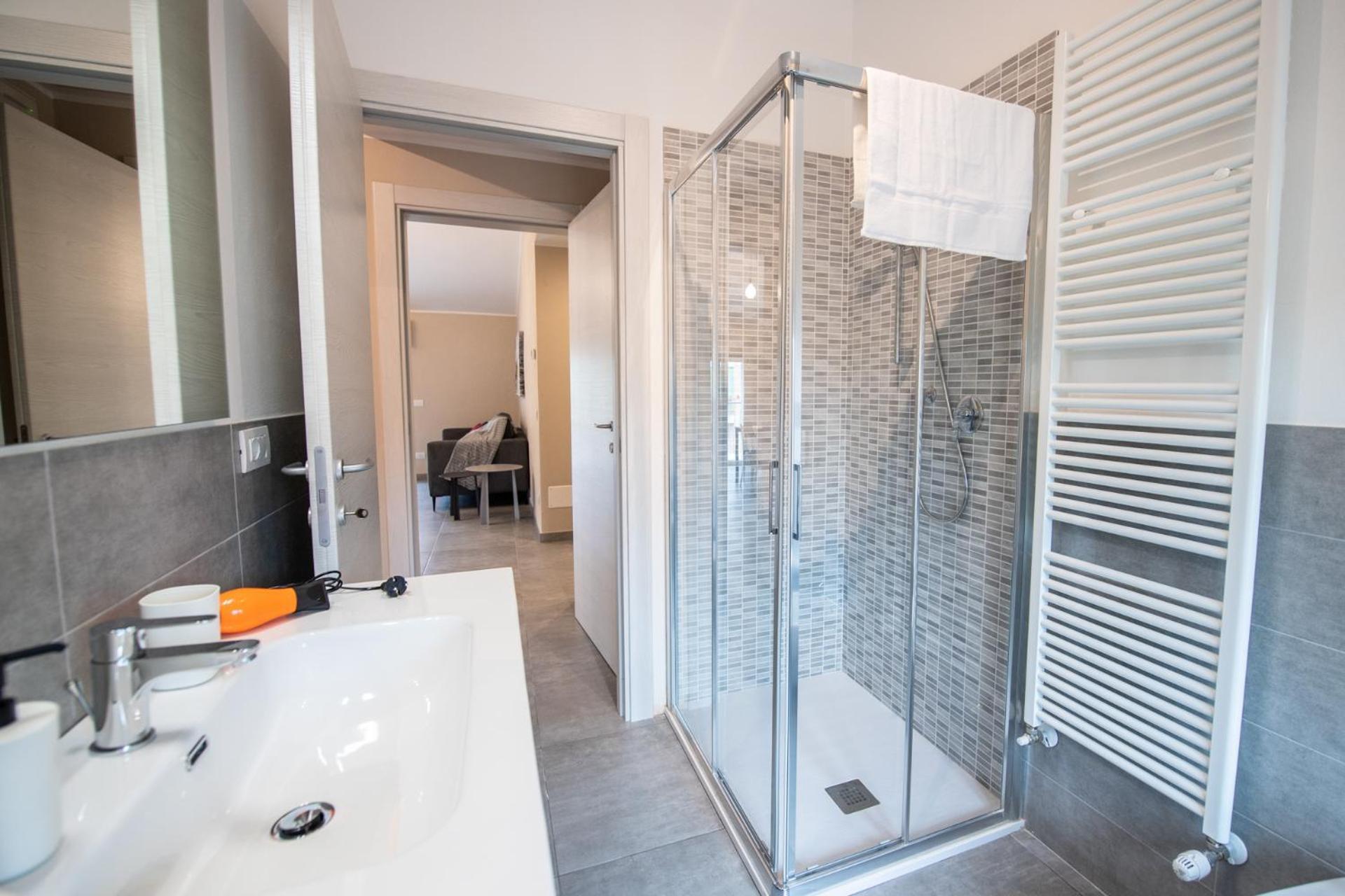 350 M Da Ospedale Maggiore L Parcheggio Prive L Rooms Parma Exteriör bild